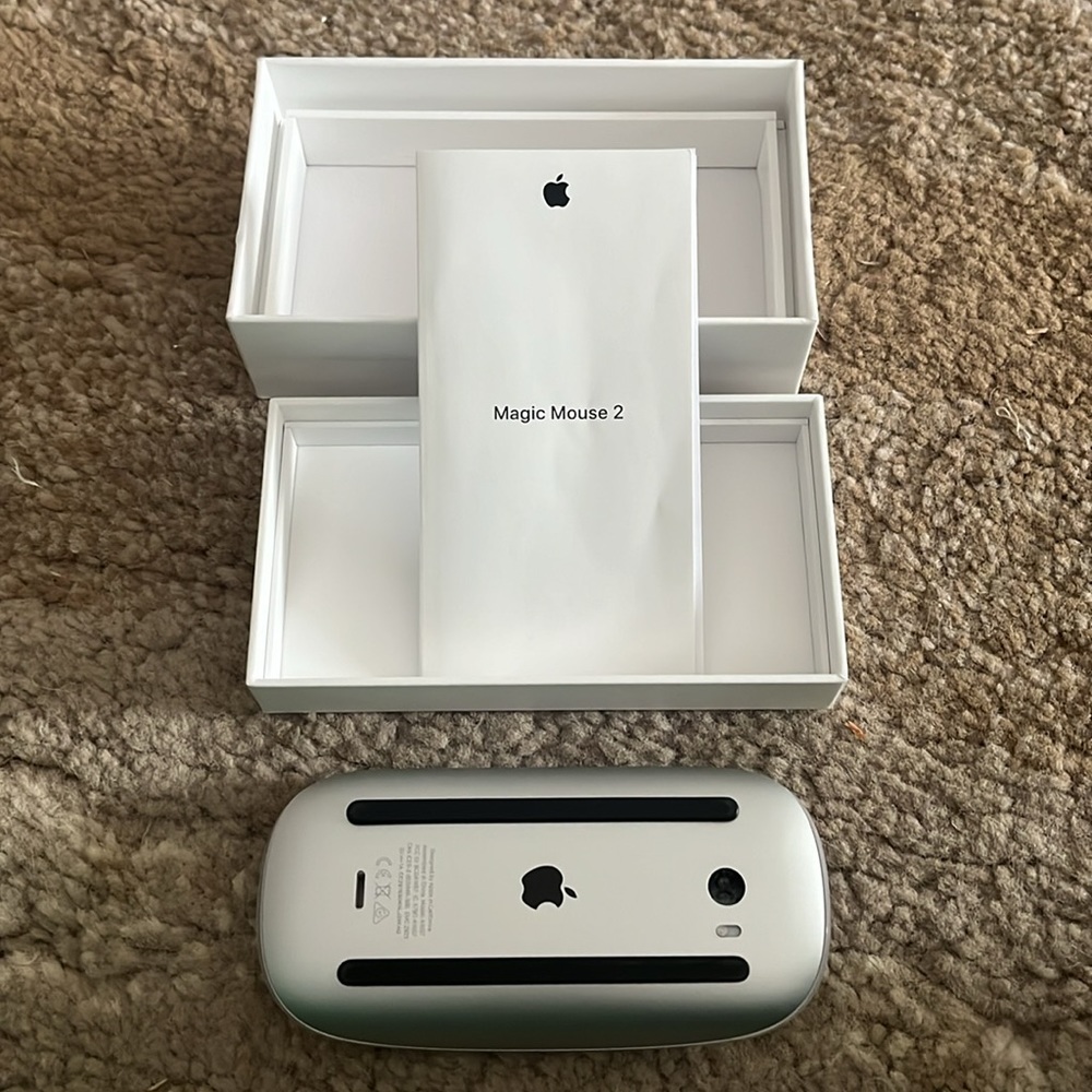 Magic Mouse 2 - Picture 3 of 4